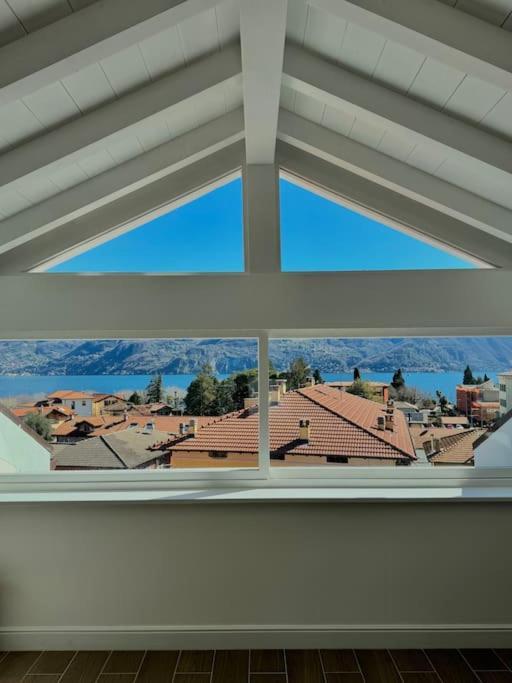 Apt. Aries - Penthouse Menaggio Buitenkant foto