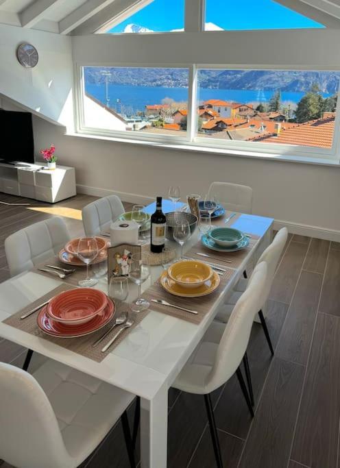Apt. Aries - Penthouse Menaggio Buitenkant foto