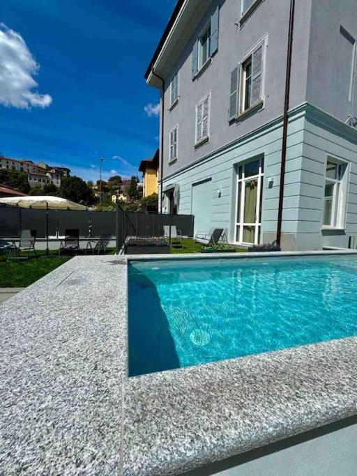 Apt. Aries - Penthouse Menaggio Buitenkant foto